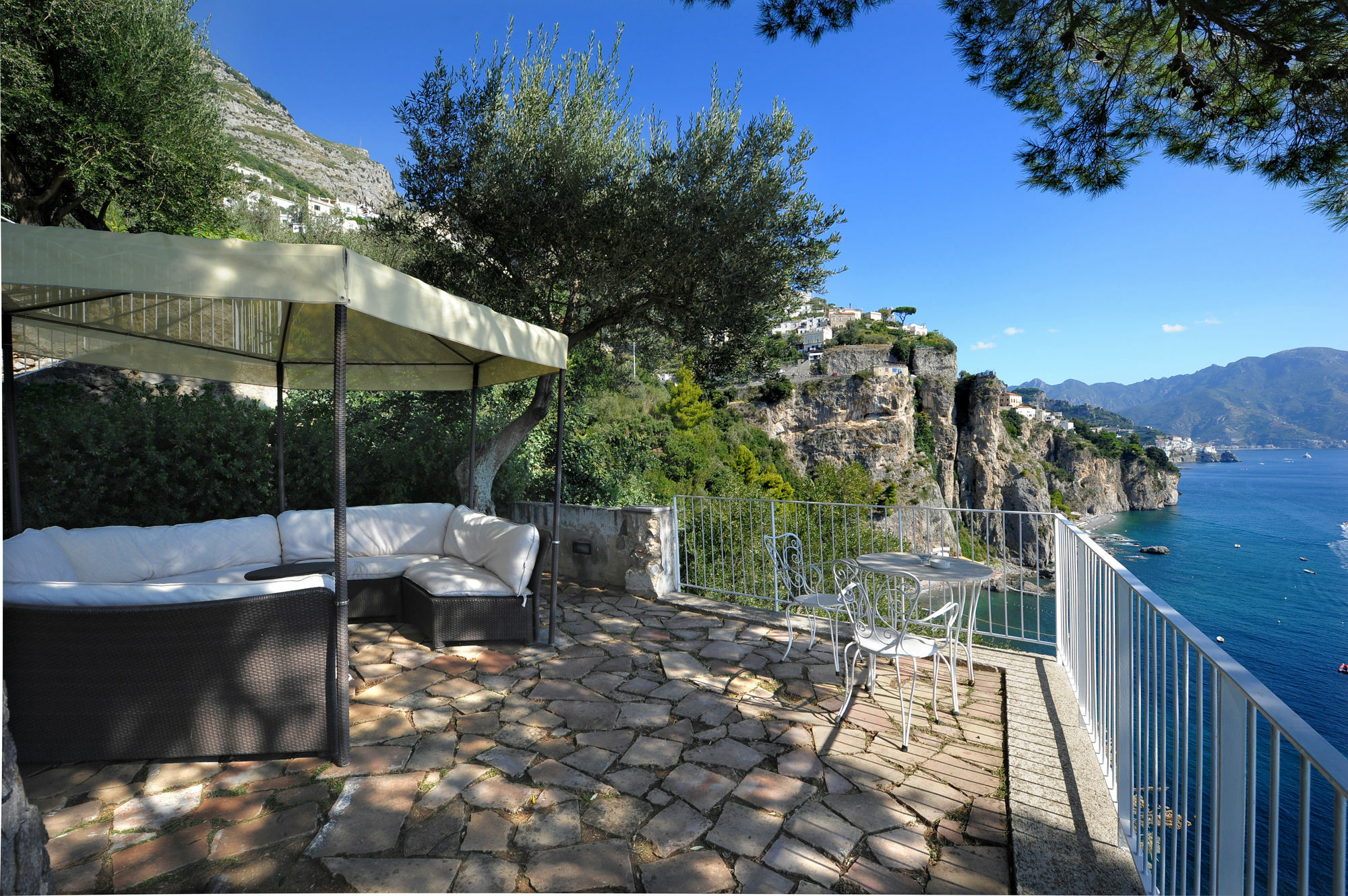 Santa Maria - Luxury Hotel