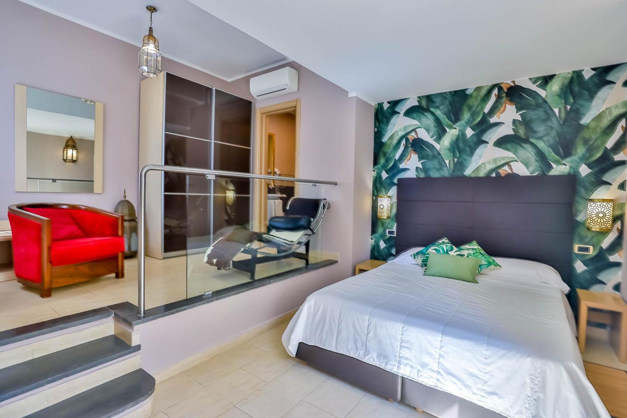 Santa Maria - Luxury Sea View Hotel 2*