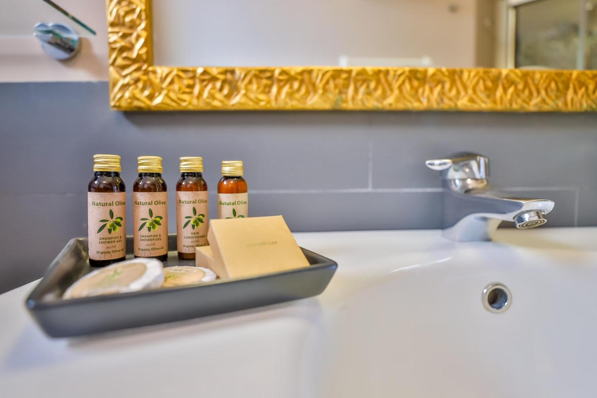 Hotel Santa Maria - Luxury 2*