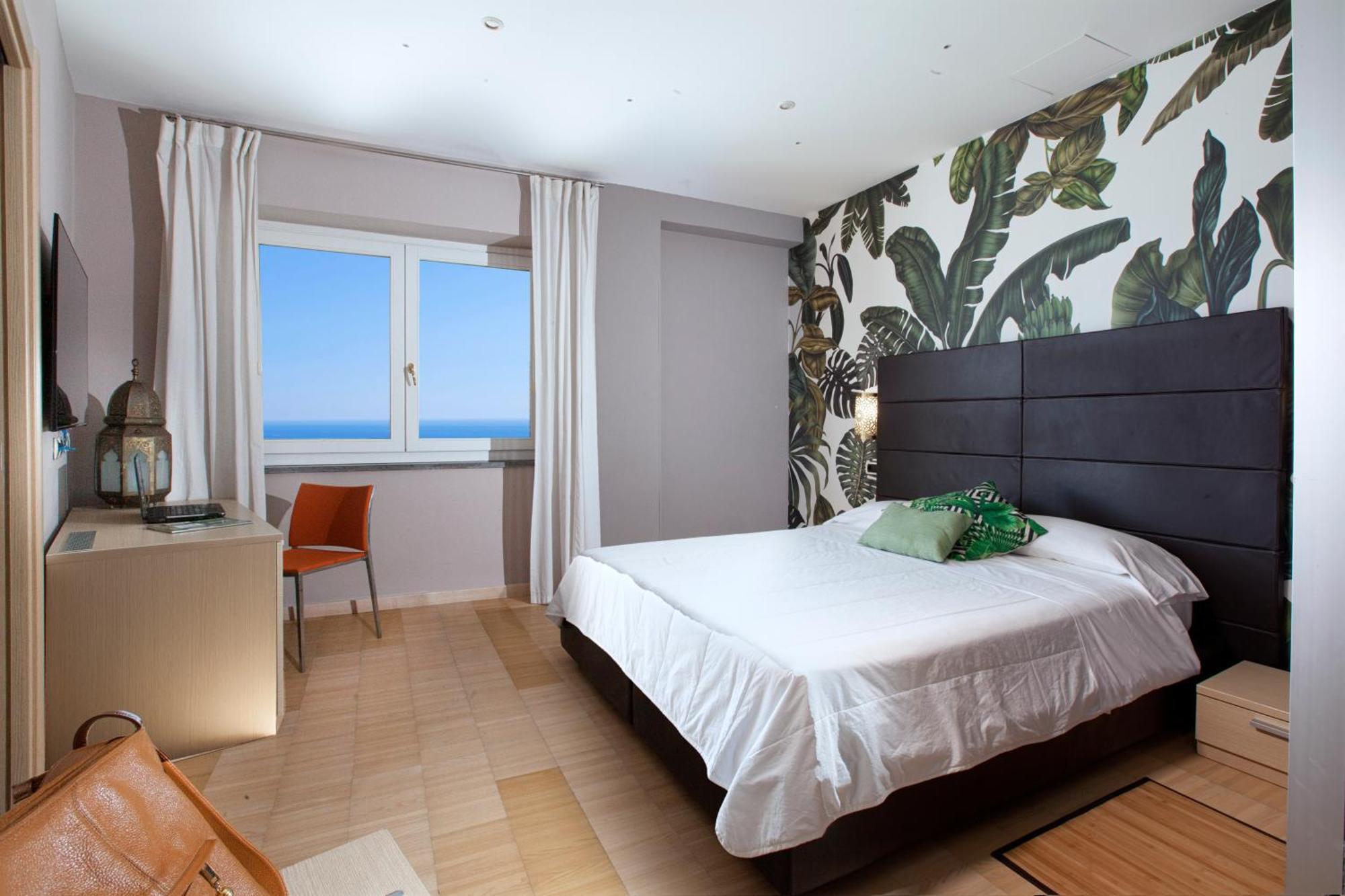 Santa Maria - Luxury 2*