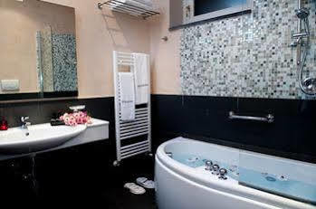 Santa Maria - Luxury 2*